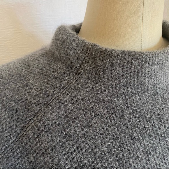 Pure cashmere M chunky heather grey funnel neck sweater. EUC - Picture 4 of 5
